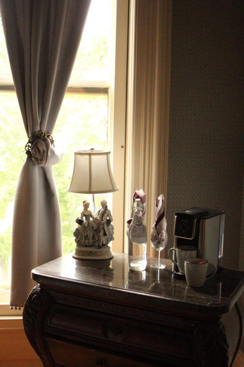 Henderson Castle Inn Kalamazoo Chambre photo