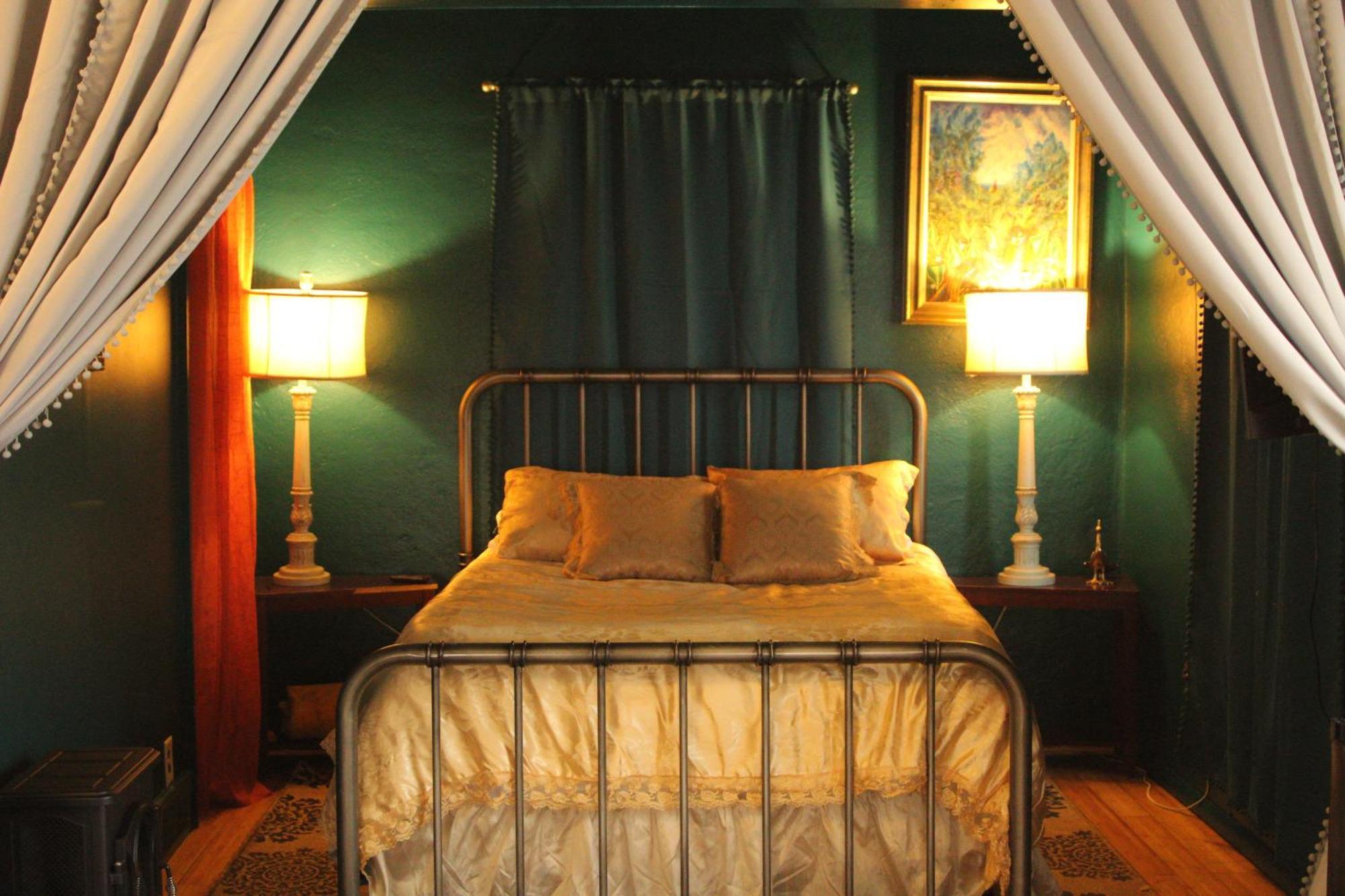 Henderson Castle Inn Kalamazoo Chambre photo