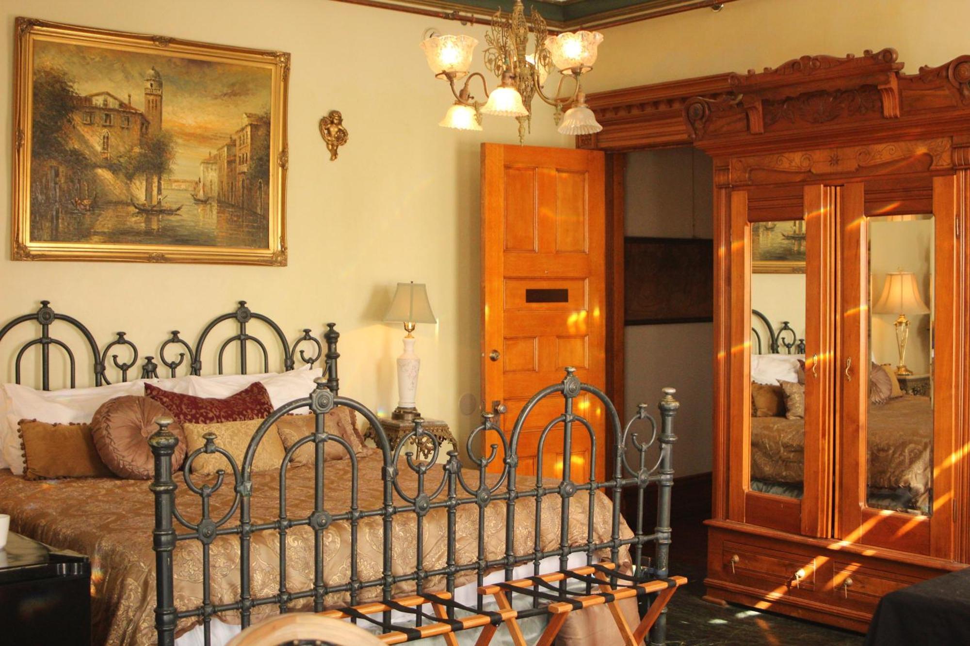 Henderson Castle Inn Kalamazoo Chambre photo